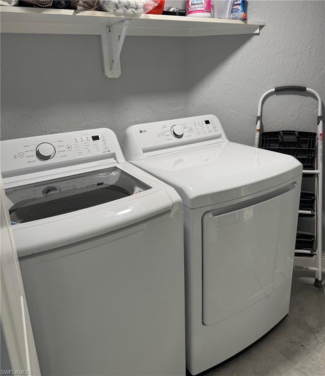 SPORTSMANS COVE YACHT & RACQUET CLUB - Residential