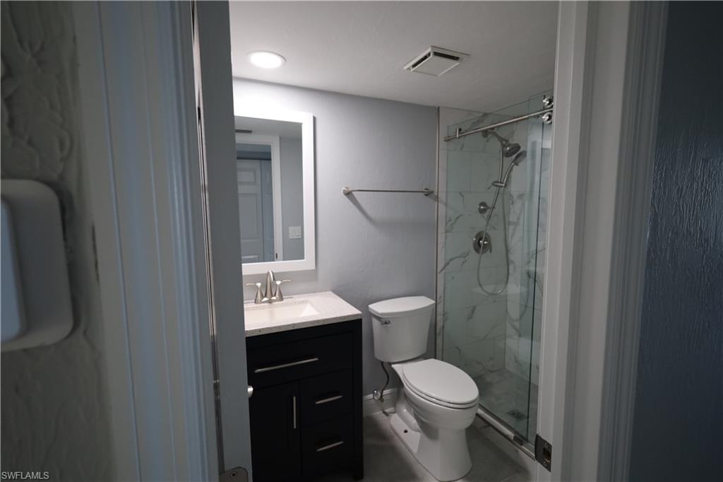 SPORTSMANS COVE YACHT & RACQUET CLUB - Residential