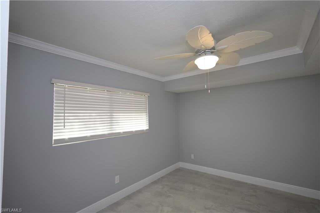 SPORTSMANS COVE YACHT & RACQUET CLUB - Residential