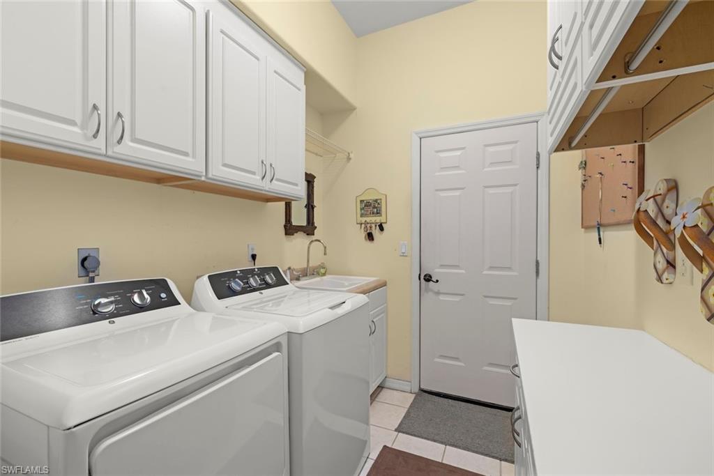 FIDDLESTICKS COUNTRY CLUB - Residential