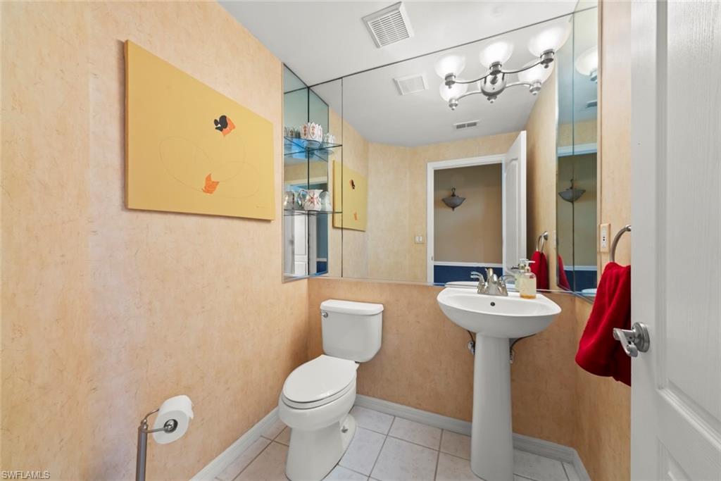 FIDDLESTICKS COUNTRY CLUB - Residential