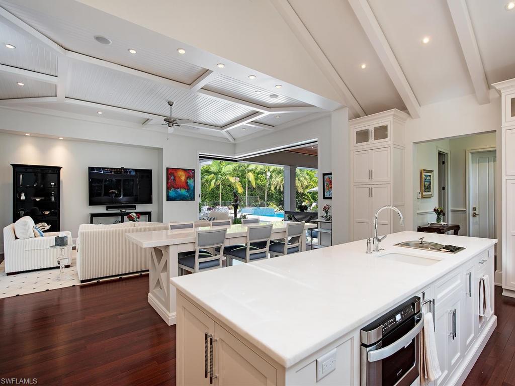 OLDE NAPLES - Residential