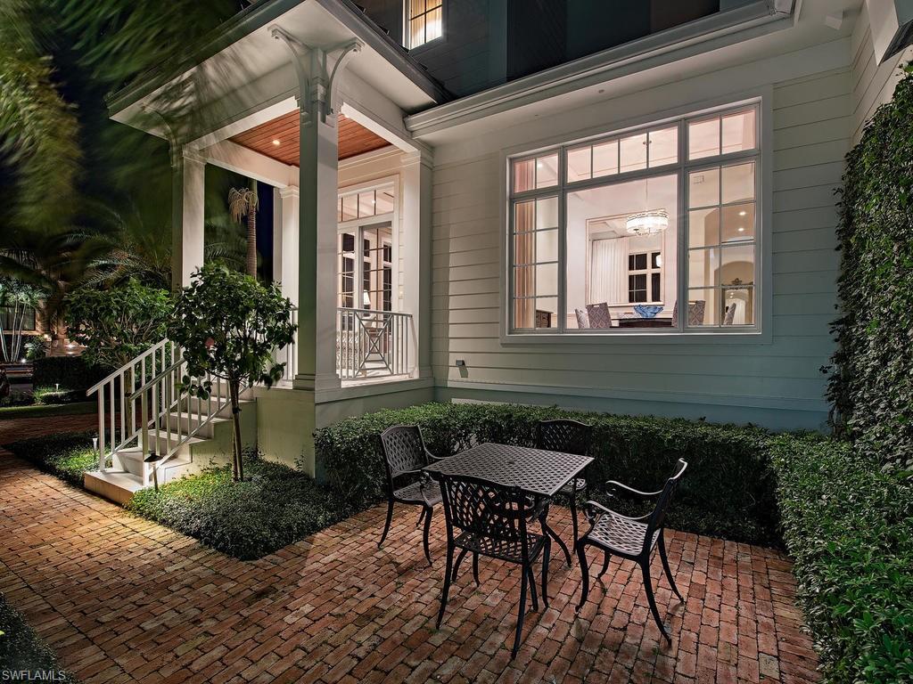 OLDE NAPLES - Residential