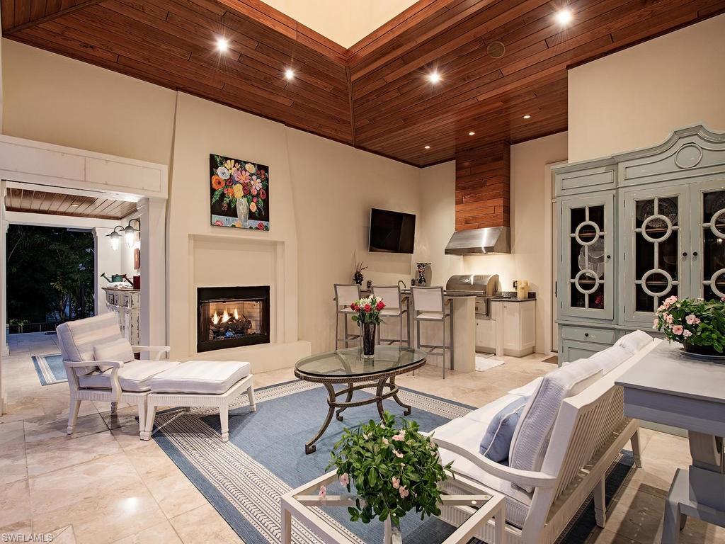 OLDE NAPLES - Residential