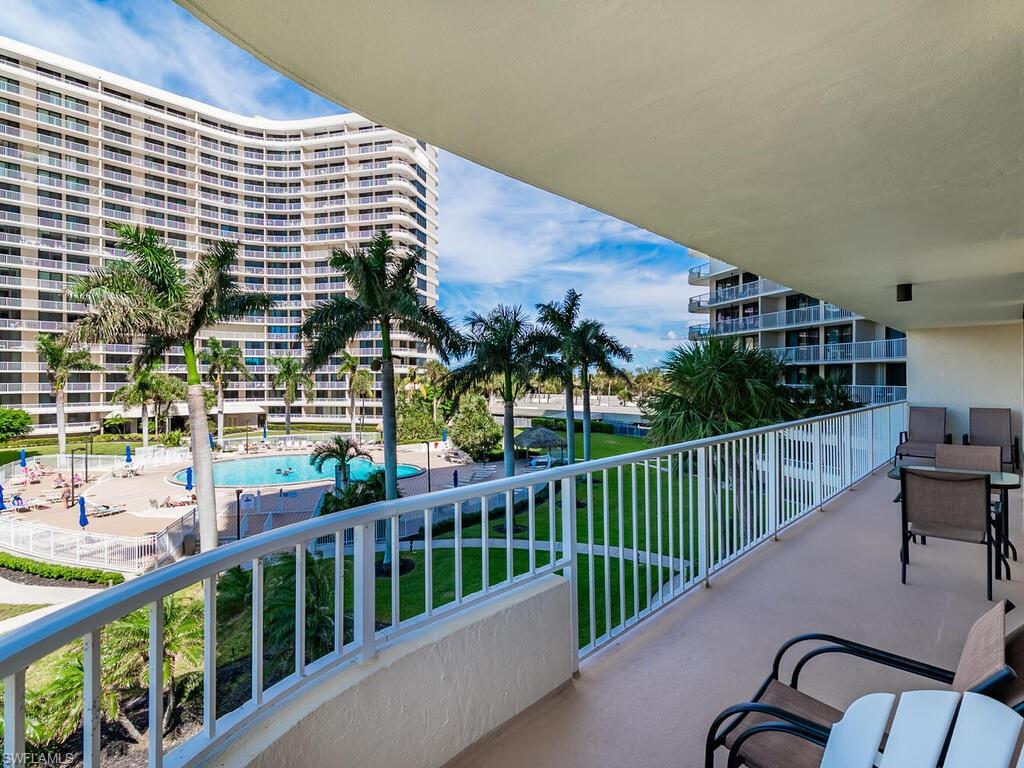 SOUTH SEAS - Residential