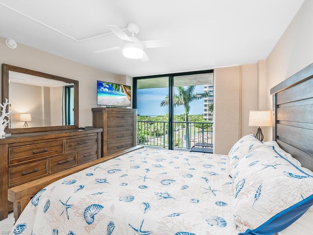 SOUTH SEAS - Residential