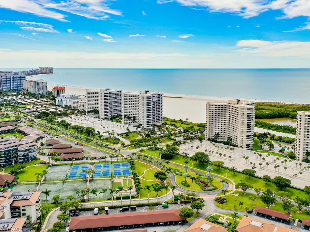 SOUTH SEAS - Residential