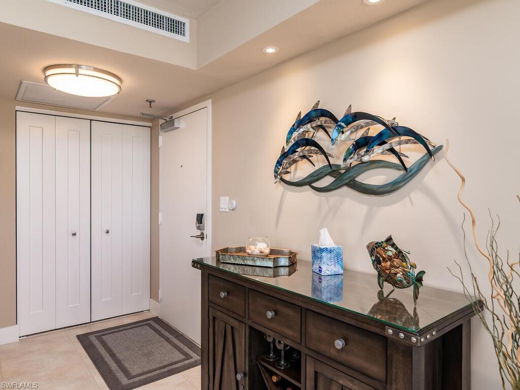 SOUTH SEAS - Residential