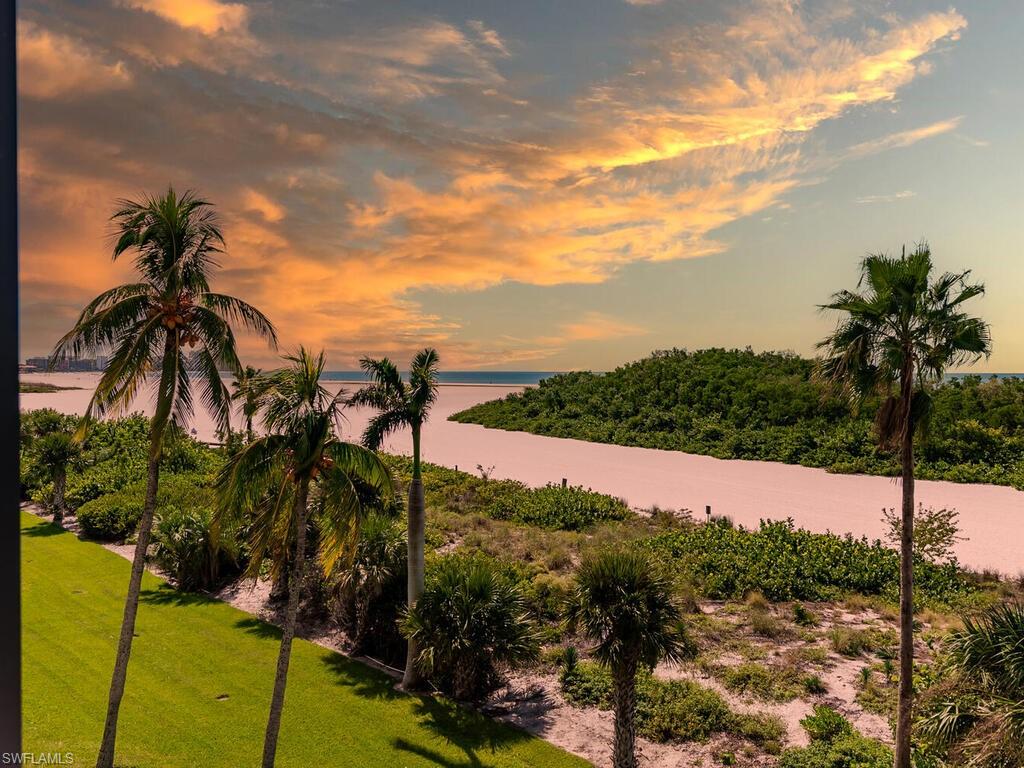 SOUTH SEAS - Residential