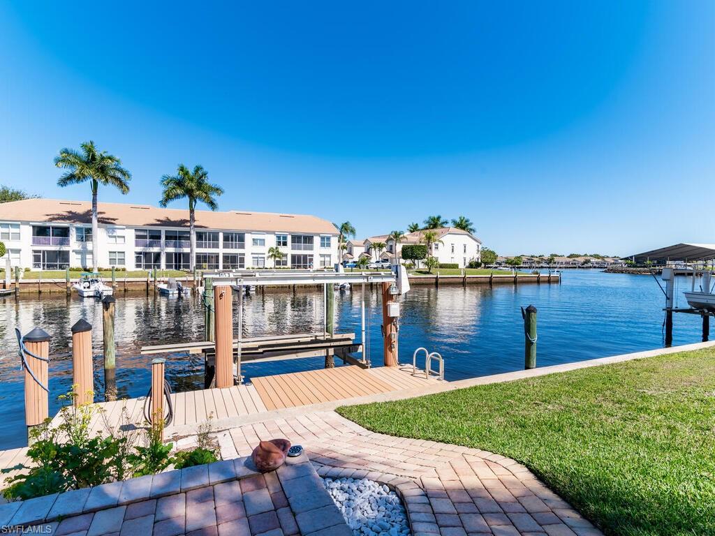 EVENINGSTAR CAY - Residential