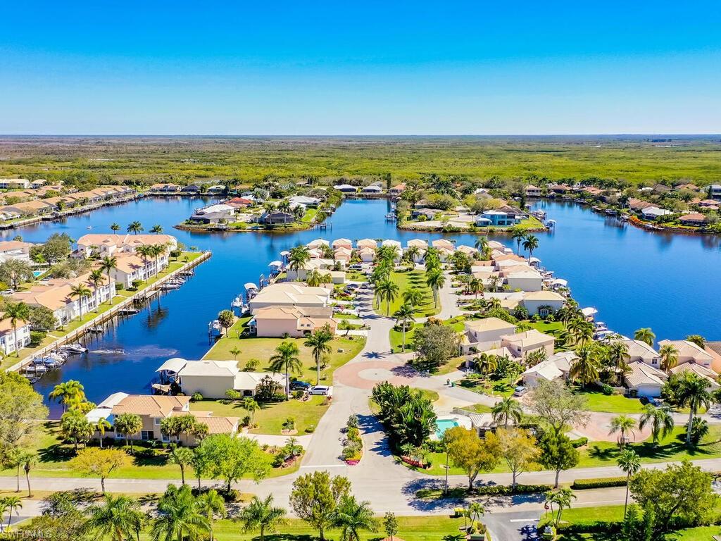 EVENINGSTAR CAY - Residential