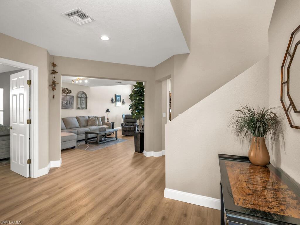 EVENINGSTAR CAY - Residential