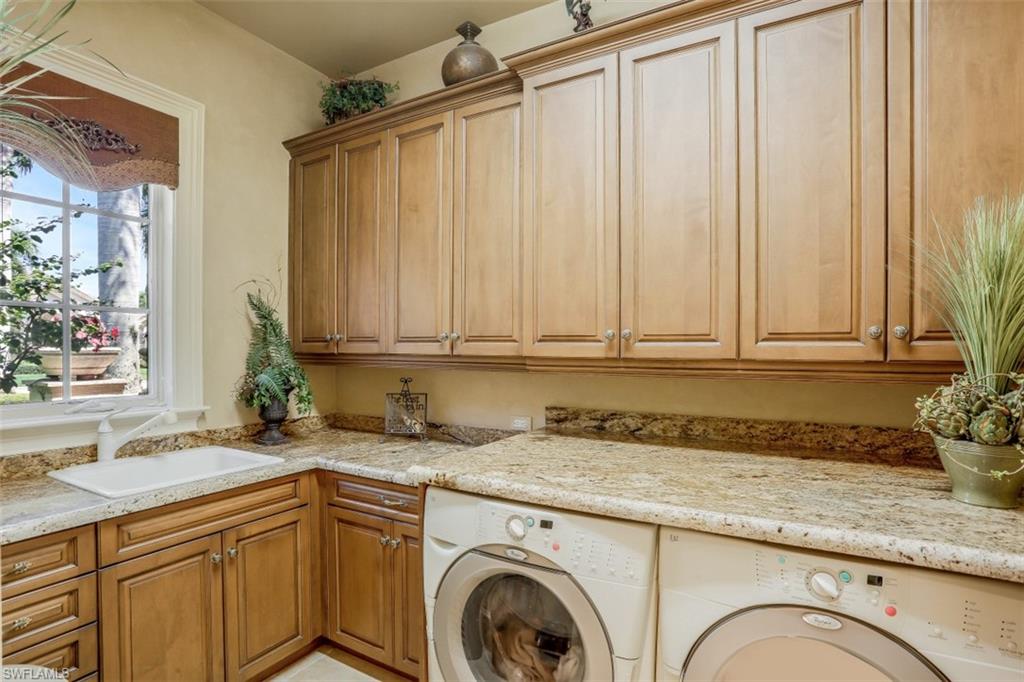 QUAIL WEST - Residential