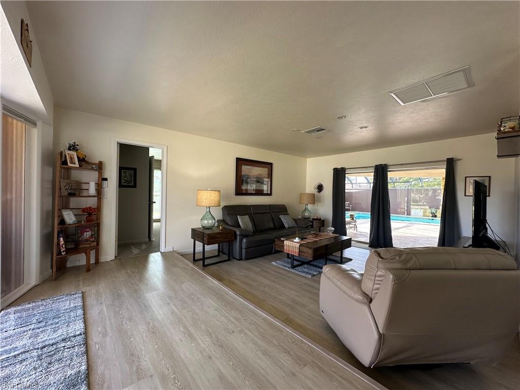 FORT MYERS - Residential