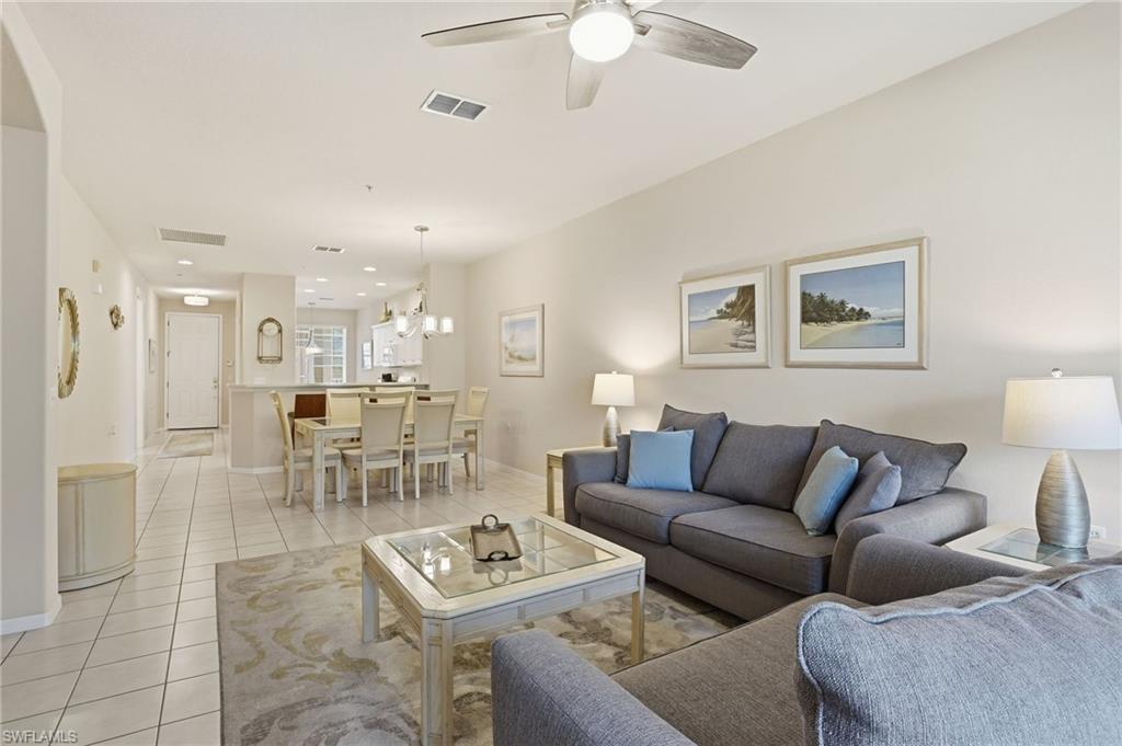 LAKE BARRINGTON - Residential