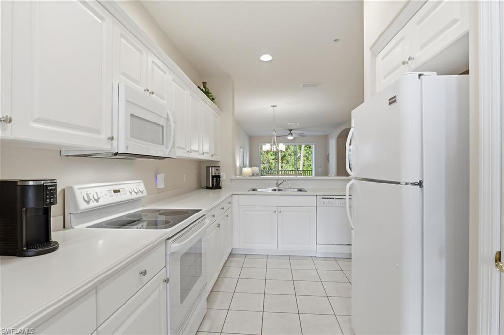 LAKE BARRINGTON - Residential