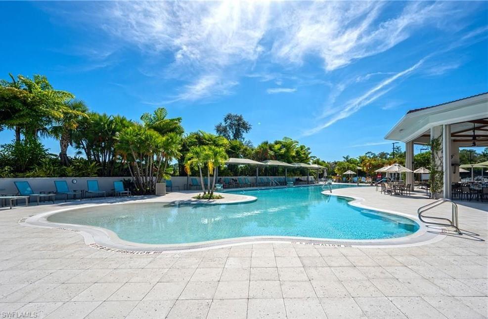 LAKE BARRINGTON - Residential