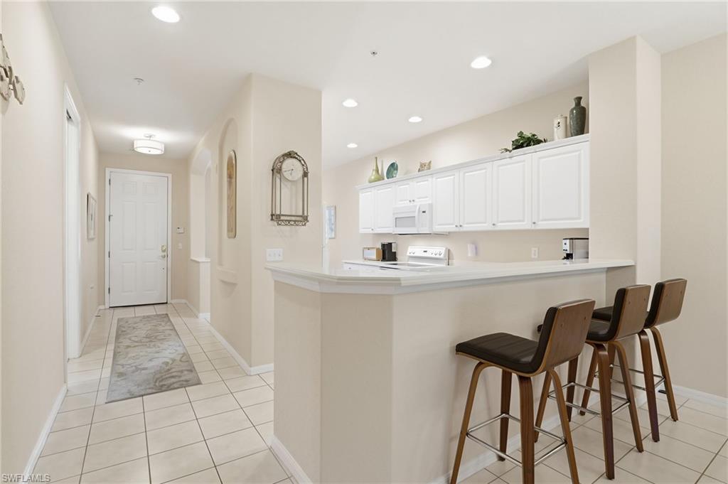 LAKE BARRINGTON - Residential