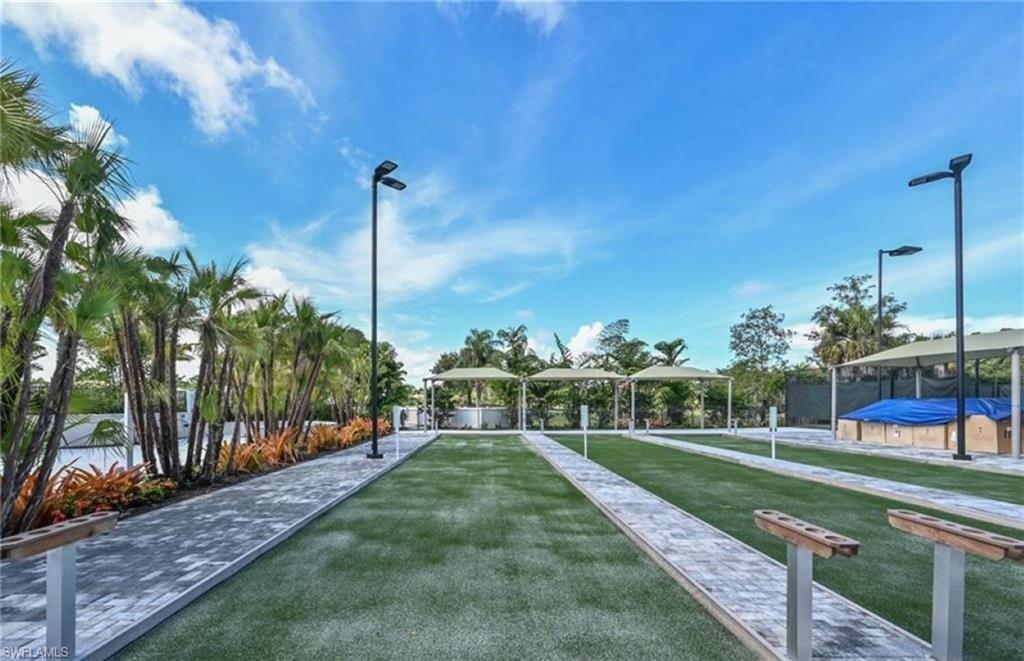 LAKE BARRINGTON - Residential