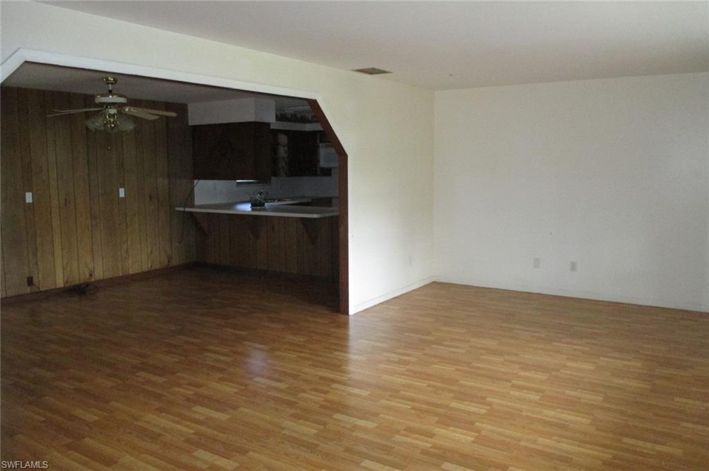 W T MADDOX 1ST ADD - Residential