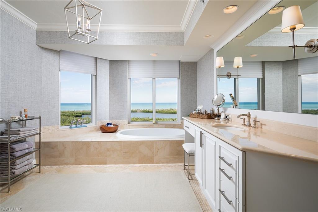 CAP FERRAT - Residential