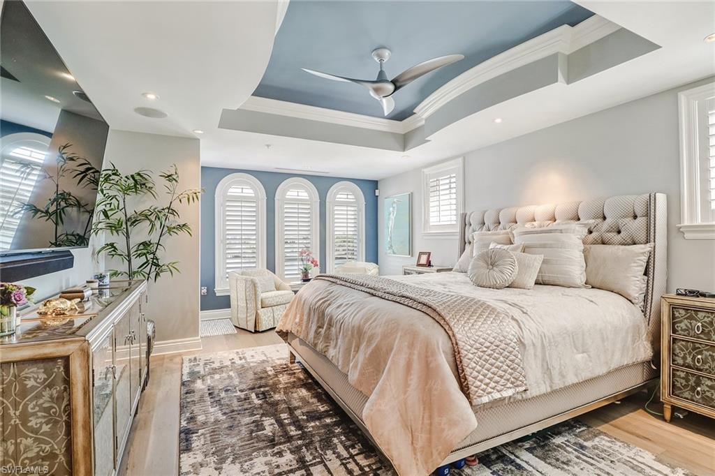 VISTA ROYALE - Residential