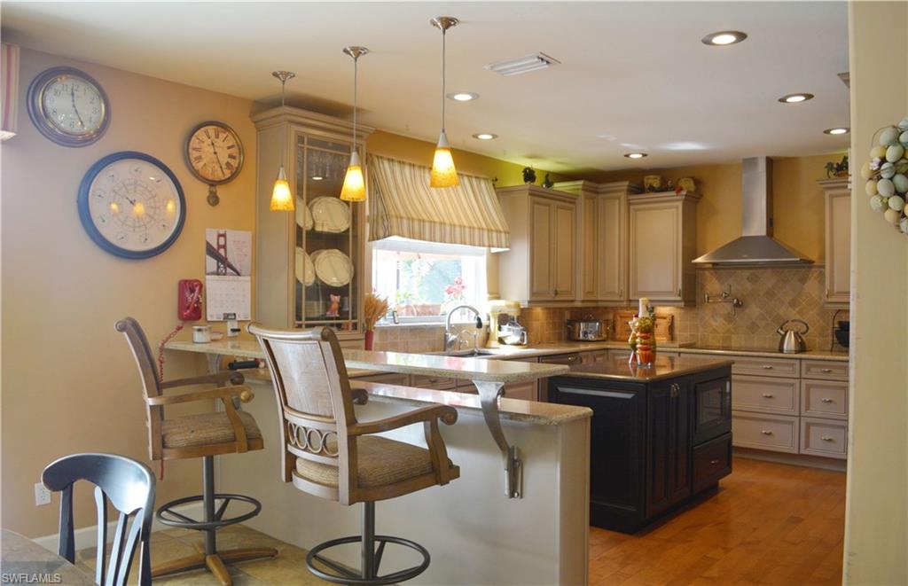 SILVERLAKES - Residential