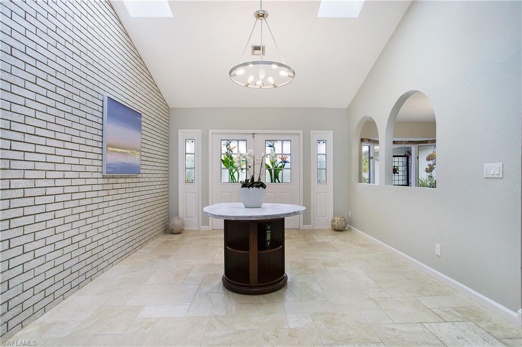 PINEWOODS - Residential