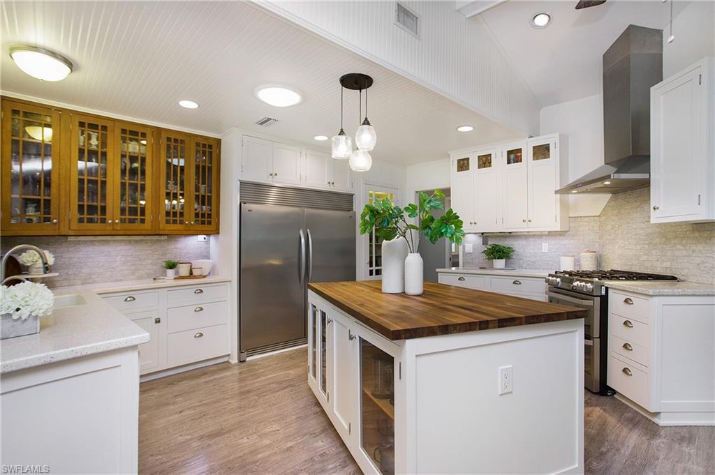 PINEWOODS - Residential