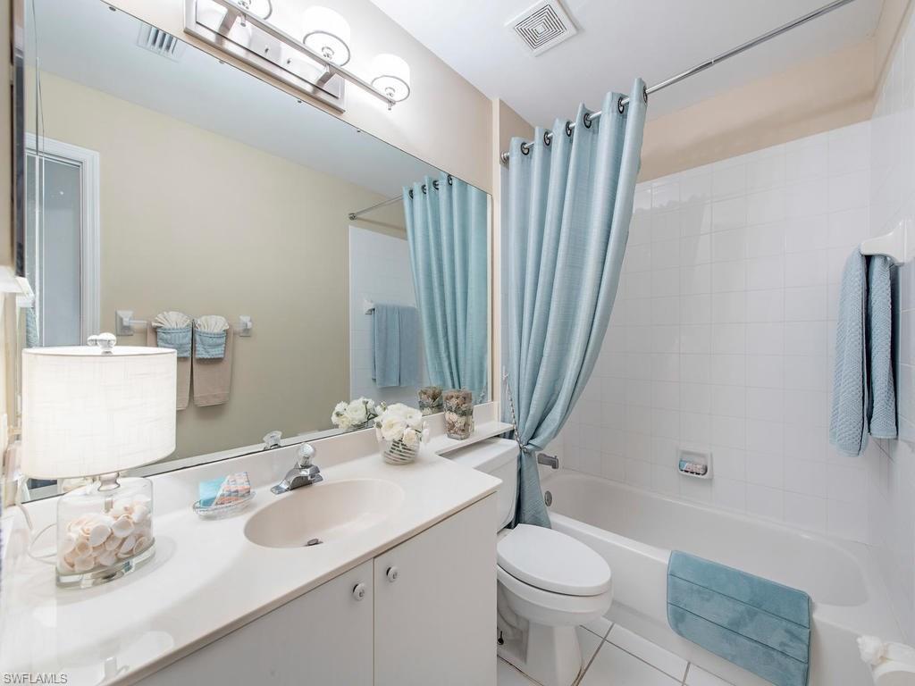 EDGEWATER AT CARLTON LAKES - Residential