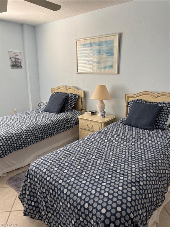 VANDERBILT SURF COLONY - Residential Lease