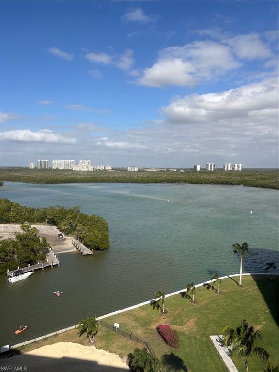 VANDERBILT SURF COLONY - Residential Lease