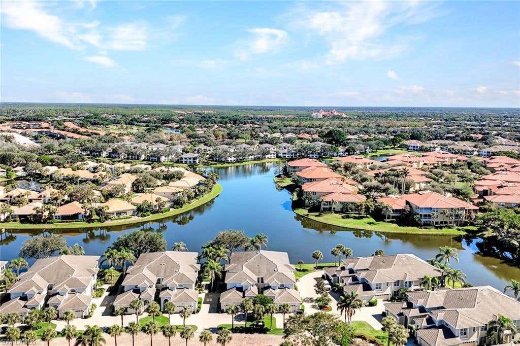 Photo of 1876 Seville BLVD #1522, NAPLES, FL 34109 (MLS # 225011421)
