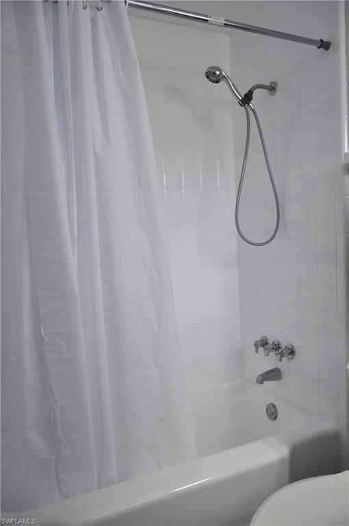 VALENCIA TERRACE - Residential Lease