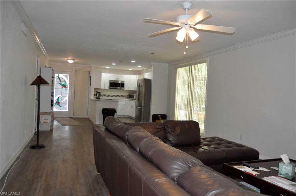 VALENCIA TERRACE - Residential Lease