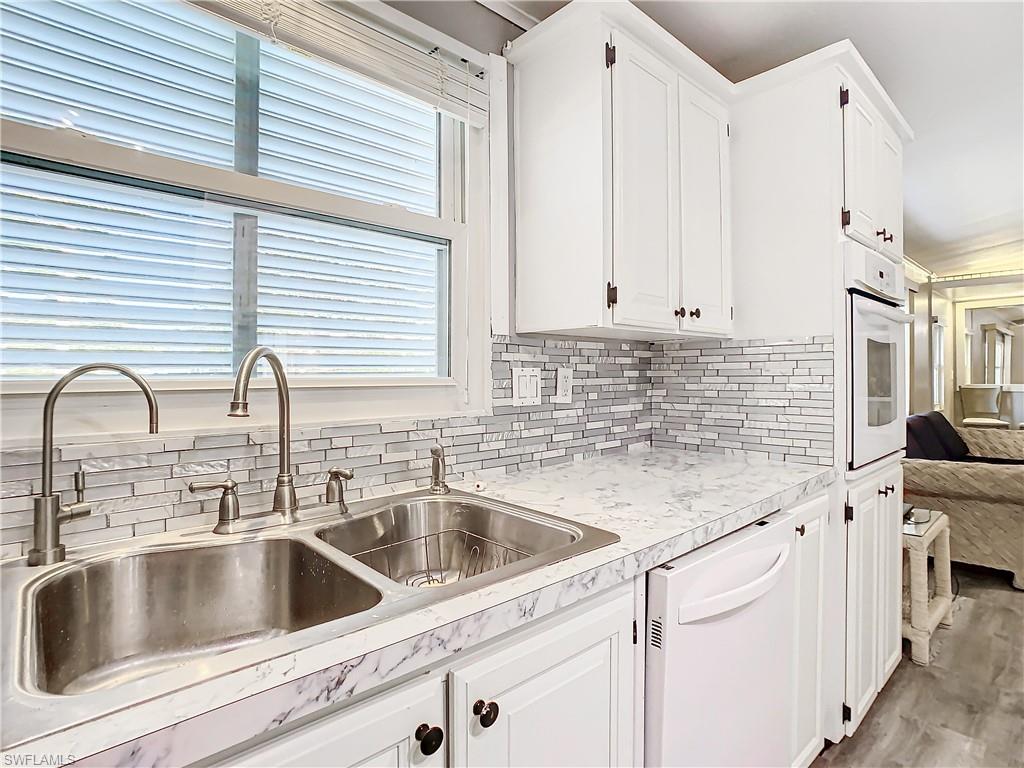 WINDJAMMER VILLAGE OF NAPLES - Residential