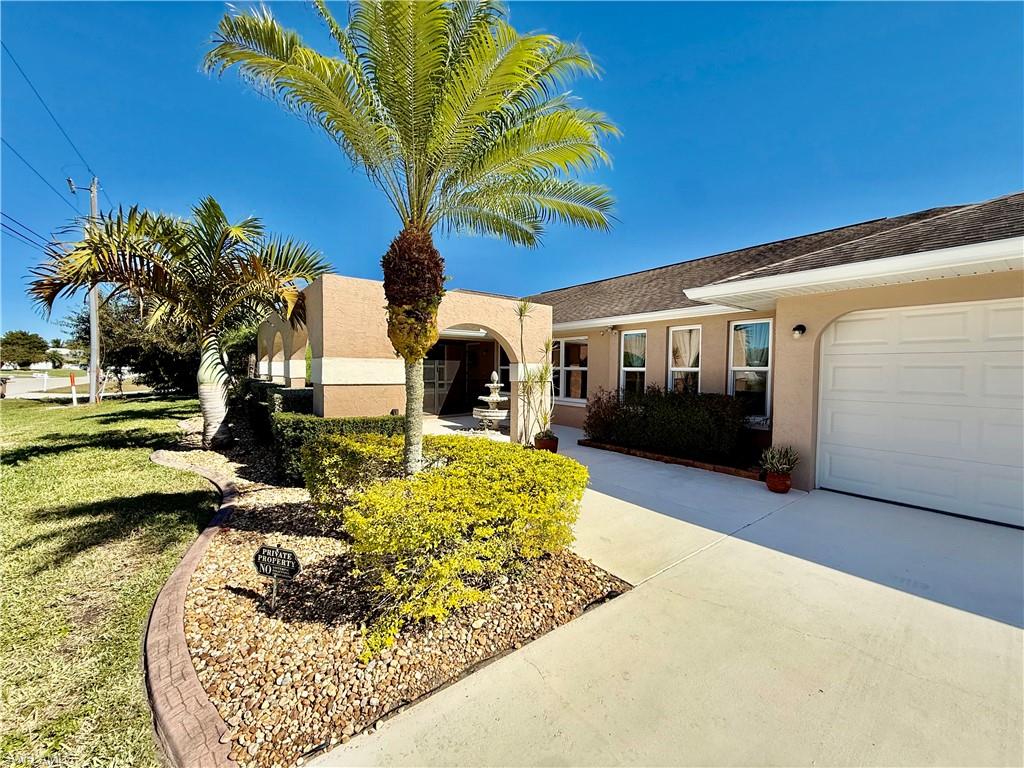 COUNTRY CLUB ESTATES - Residential