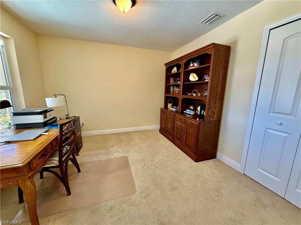 COUNTRY CLUB ESTATES - Residential