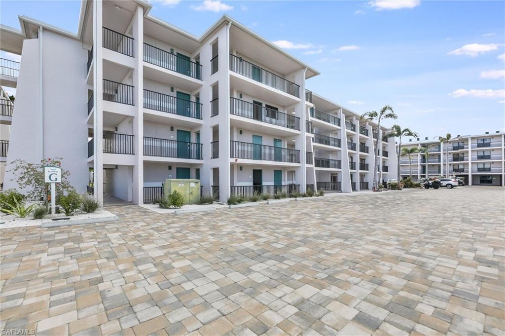 SUNDIAL OF SANIBEL - Residential