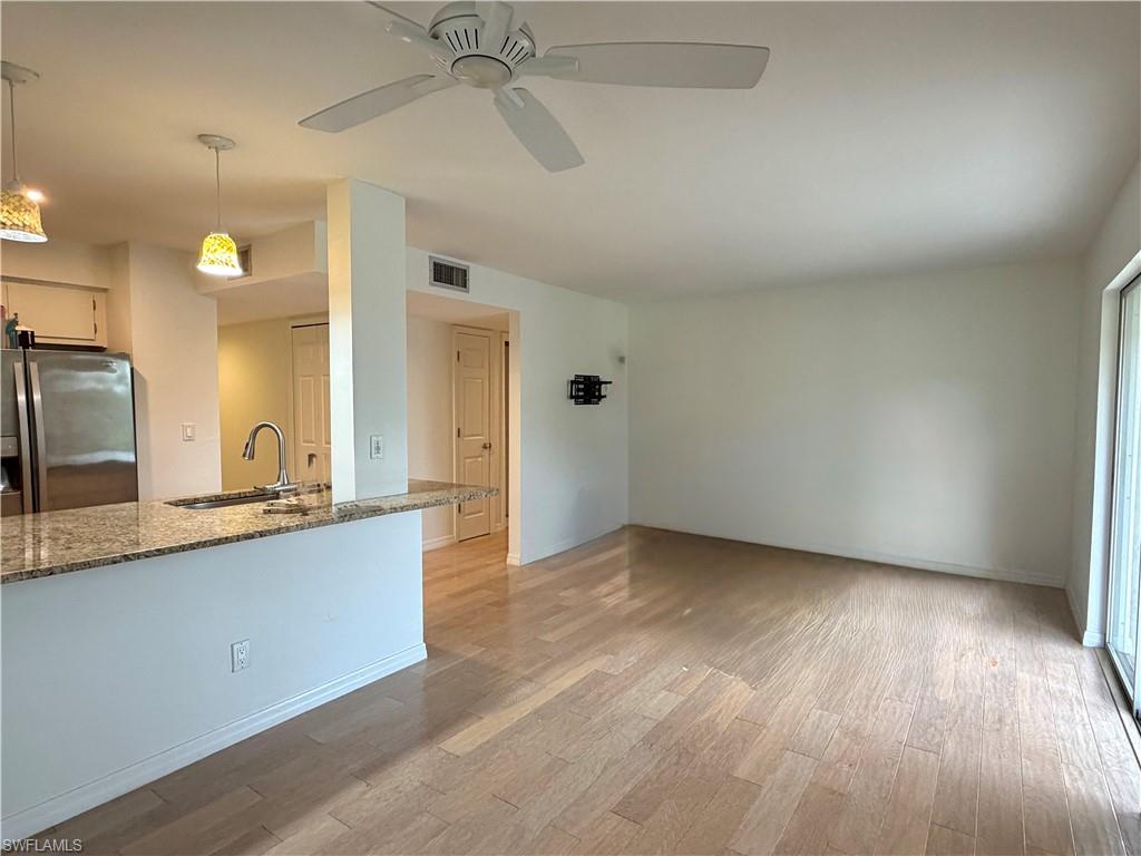 FOXMOOR - Residential Lease