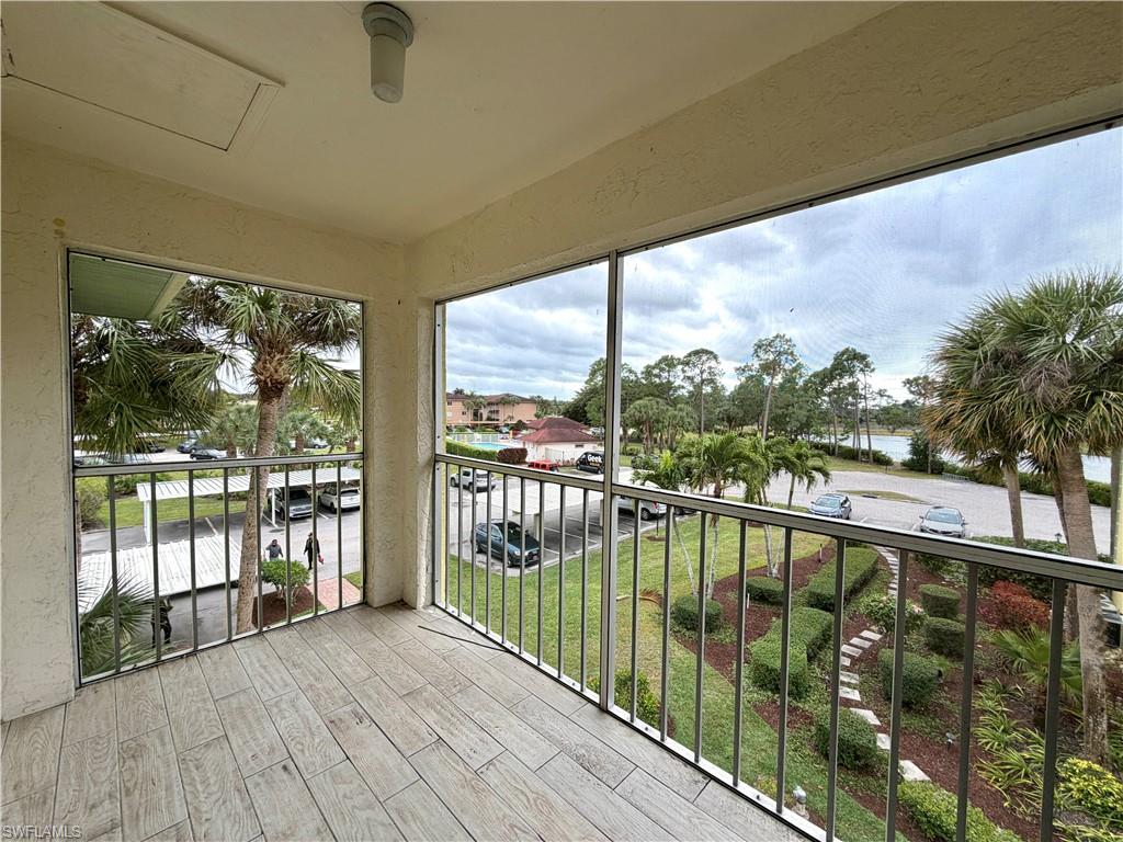 FOXMOOR - Residential Lease