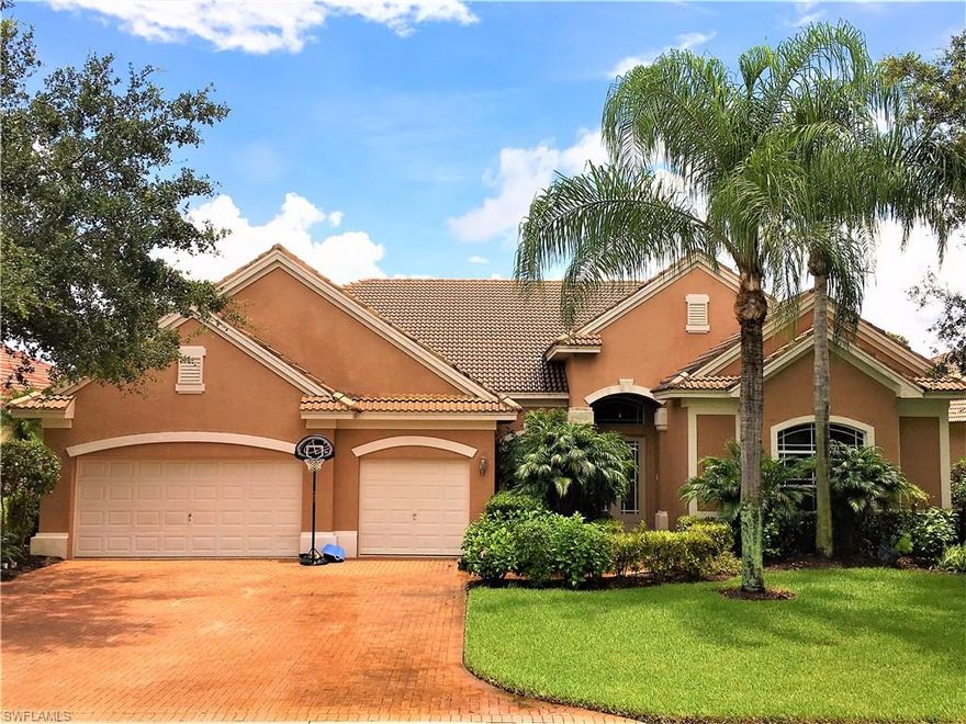 Beautiful 4+den, 4 bathroom single family home in the gated golf community of The Strand. This North Naples home is an extended Doral model from Ruttenberg homes, boasting over 4000 sq/ft under air! Tons of living space including formal family room, living room and spacious bonus room. Elegant built-ins throughout the home. Massive master suite features his and hers walk-in closets. Very large lanai featuring a pool and spa overlooking the golf course. Tons of custom features like surround sound throughout, whole home vacuum, and much more! The Club at the Strand clubhouse is within walking distance.