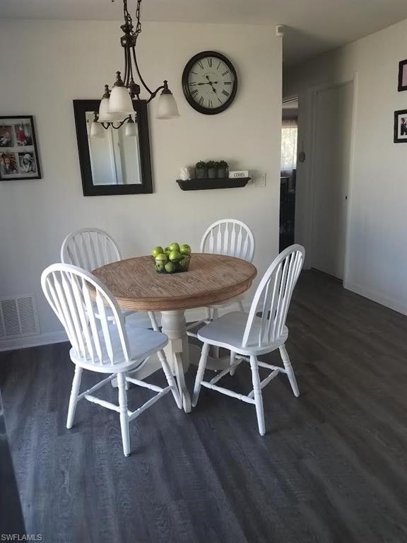 SAN CARLOS PARK - Residential