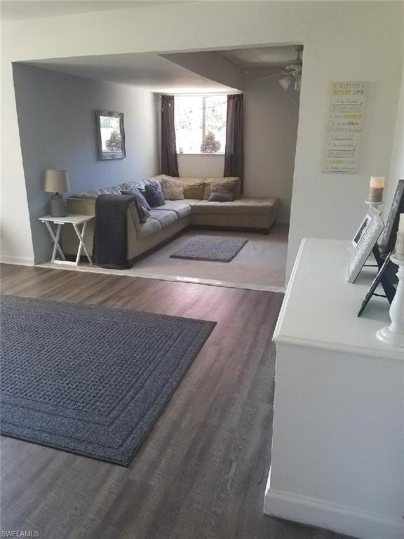 SAN CARLOS PARK - Residential