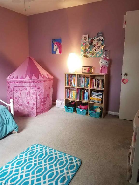 SAN CARLOS PARK - Residential