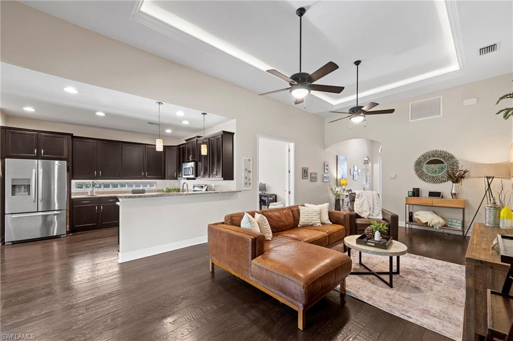 THE RESERVE AT ESTERO - Residential