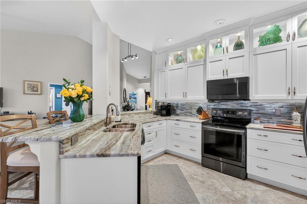 9310 Bayberry BEND 203