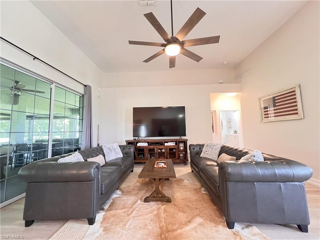 1480 Peach PL