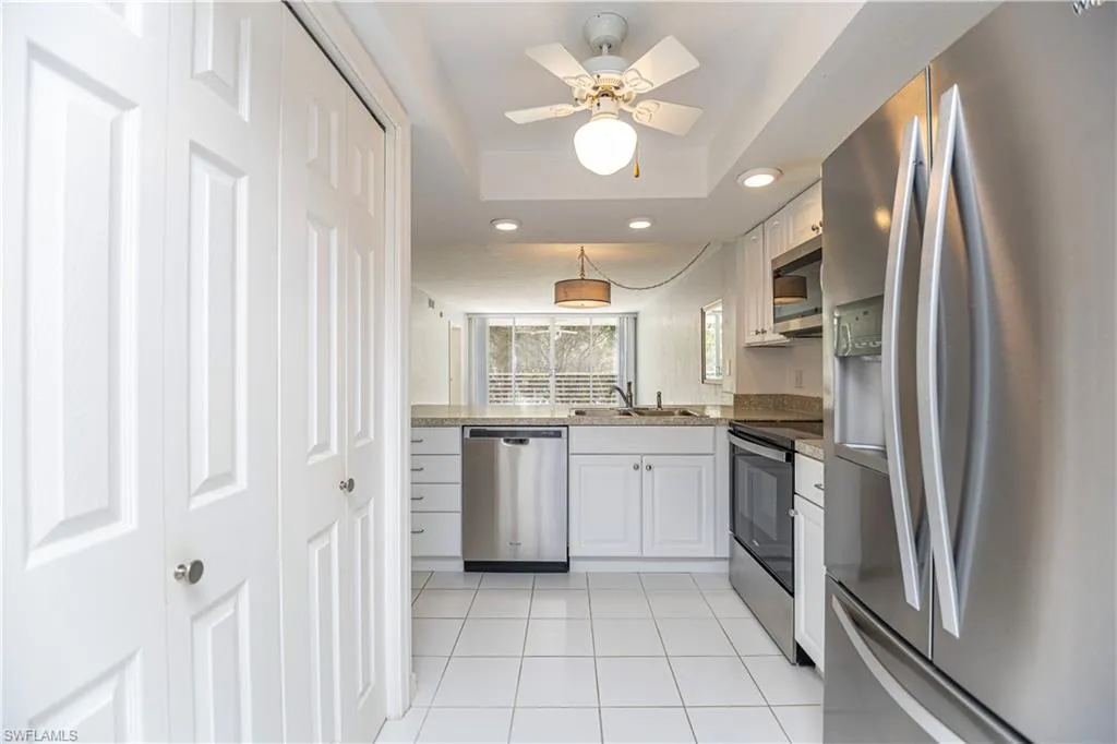 Naples, Florida 34110, United States, 2 Bedrooms Bedrooms, ,2 BathroomsBathrooms,Residential,Active,83378