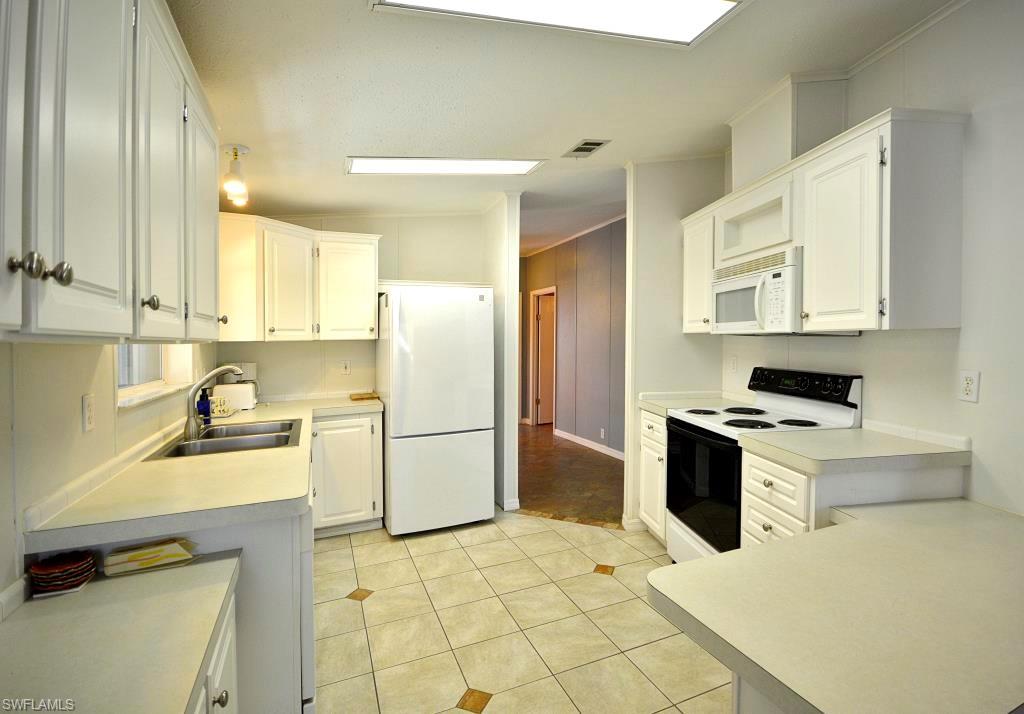 FLAMINGO BAY - Residential